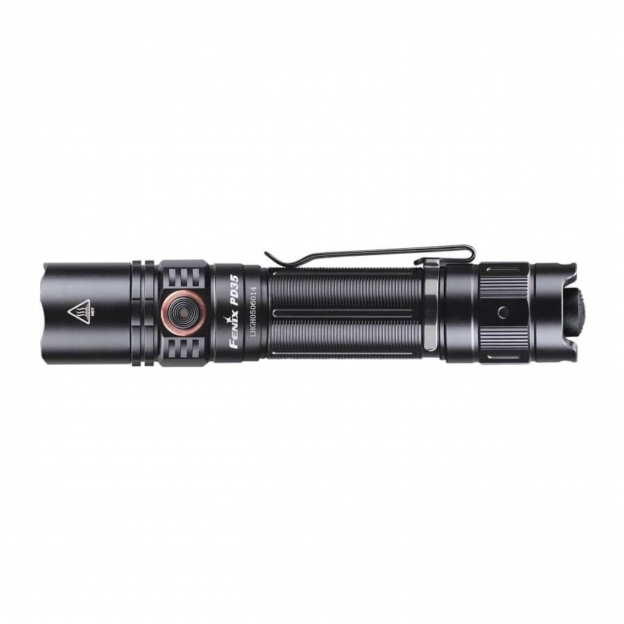 Latarka Fenix PD35 V3.0, mocna i kompaktowa latarka LED, idealna do codziennego użytku oraz outdoorowych przygód.