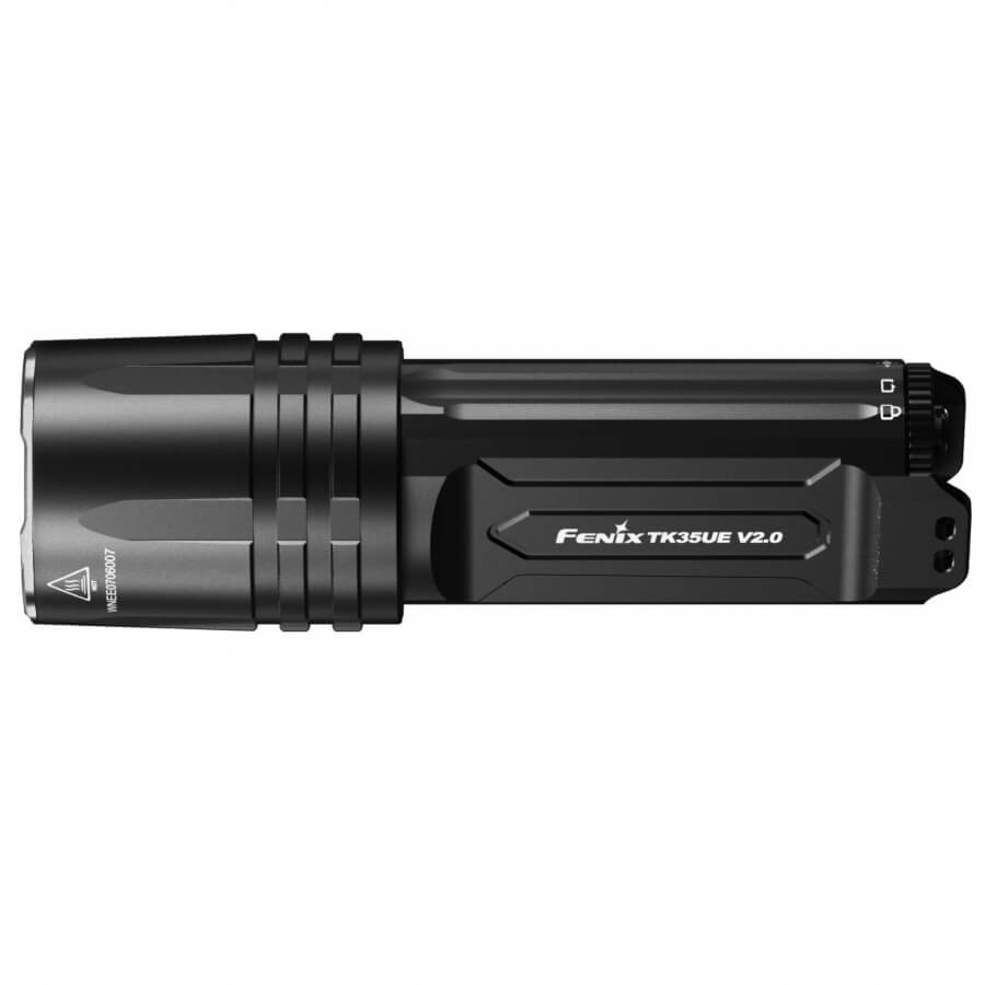 Latarka Fenix TK35UE V2.0, mocna latarka LED o dużej mocy, idealna do użytku outdoorowego i profesjonalnego.