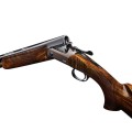 Zlamana strzelba Blaser F16 Game z lufami w dole Klasyczna elegancja drewna i niezawodna niemiecka jakosc Ostoja24