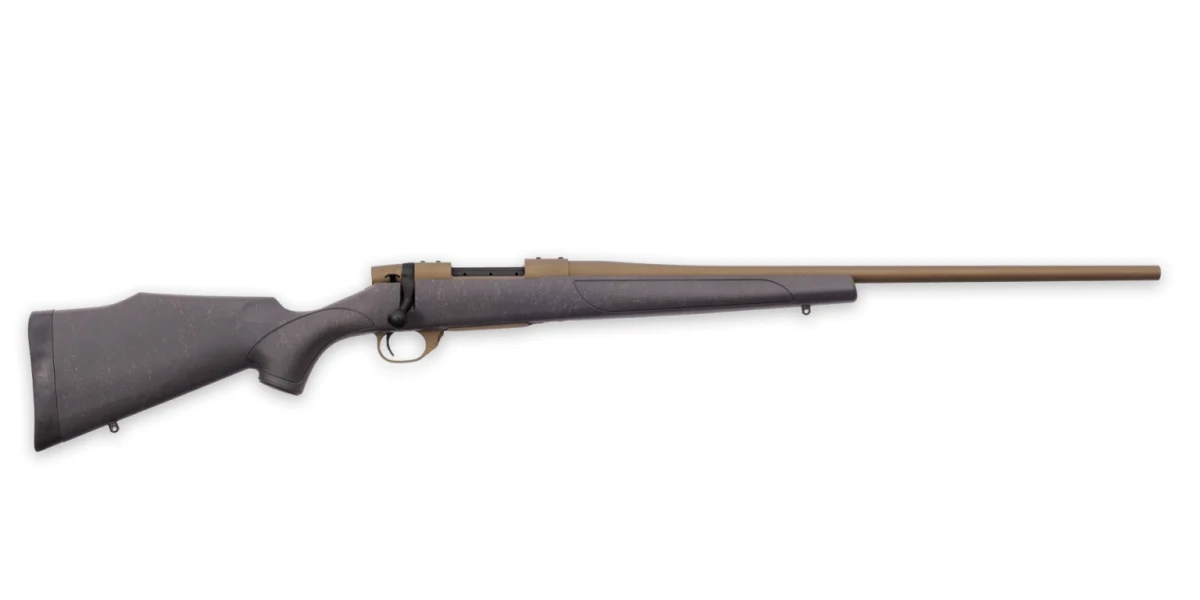 Prawy profil sztucera Weatherby Vanguard Weatherguard Bronze. Widoczny zamek oraz powłoka Burnt Bronze Cerakote Ostoja24