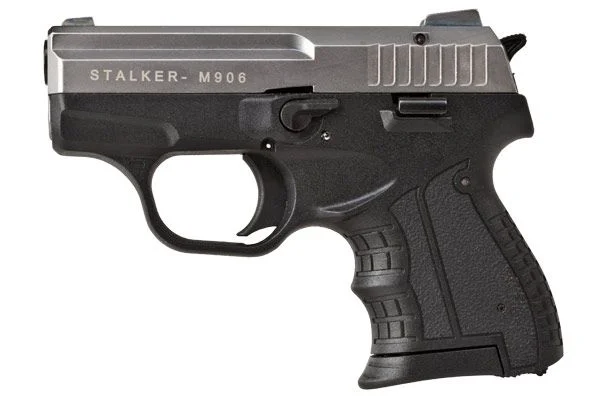 Pełna sylwetka samopowtarzalnego pistoletu hukowego STALKER M906 BAS w nowoczesnym wykończeniu Tytan, ukazująca polimerowo-metalową konstrukcję kalibru .22 Long Blank idealną do samoobrony bez zezwolenia.