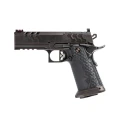 Zbliżenie na krótszy zamek pistoletu Kimber 2K11 PRO z 4,25-calową lufą zabezpieczoną twardą powłoką DLC, ułatwiający szybkie dobycie broni podczas dynamicznych zawodów strzeleckich.