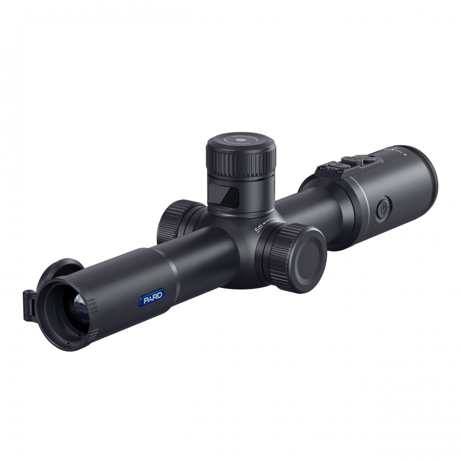 Urządzenie PARD Pantera 384 ujęte pod kątem od przodu, eksponujące obiektyw 25 mm / F1.0 o wysokiej przepuszczalności światła oraz uszczelnioną obudowę klasy IP67, odporną na trudne warunki pogodowe.