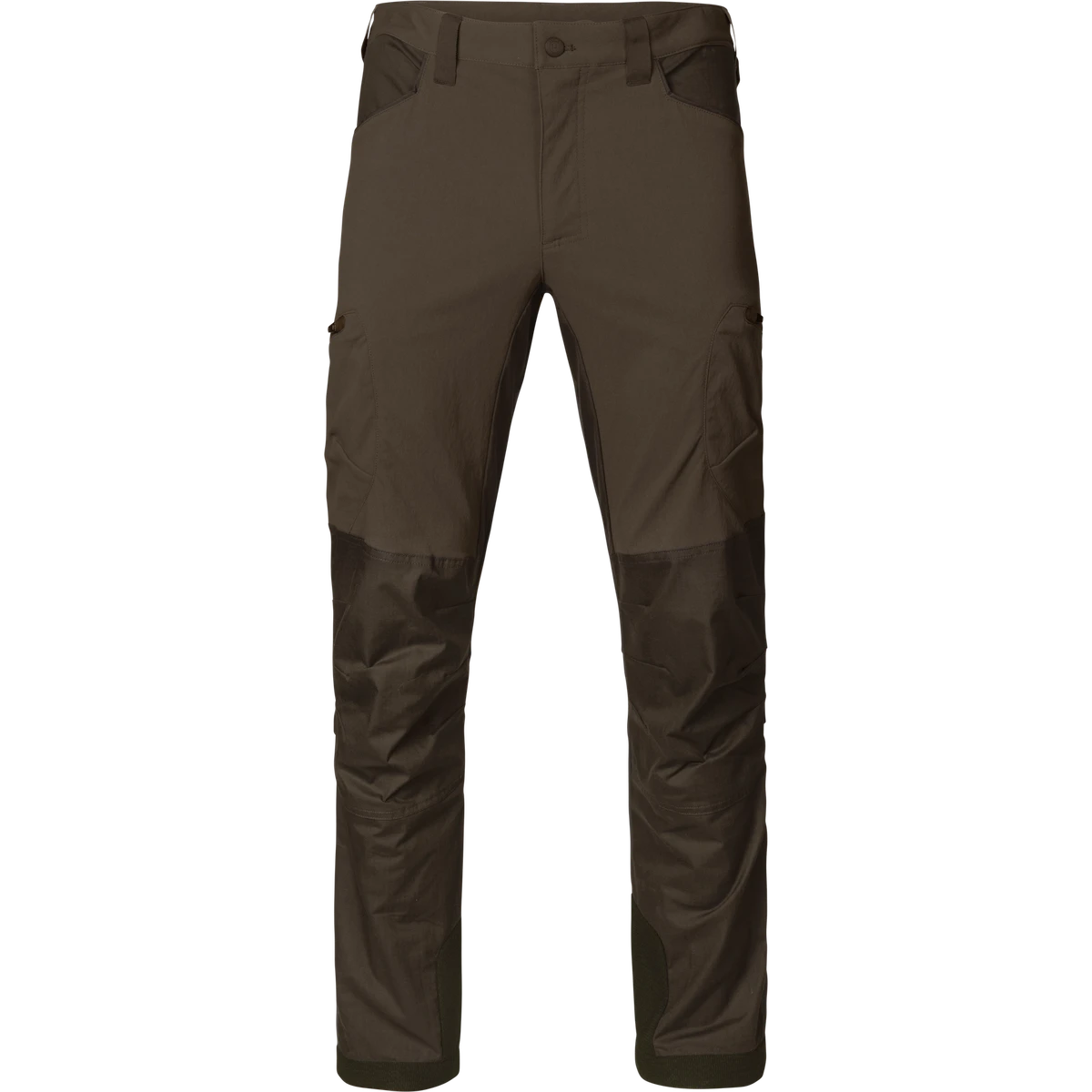 Spodnie myśliwskie Härkila Ragnar Slate Brown Willow Green. Widok z przodu na krój Active Fit z elastycznego materiału ArcStretch.