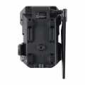 Tył fotopułapki HIKMICRO T16 4G LTE, system montażu na drzewo, odporność na trudne warunki IP66, leśny monitoring.
