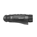 Profil kamery termowizyjnej HIKMICRO Lynx 3.0 LQ35L. Uszczelniona w standardzie IP67 obudowa sprzętu myśliwskiego do trudnych warunków.